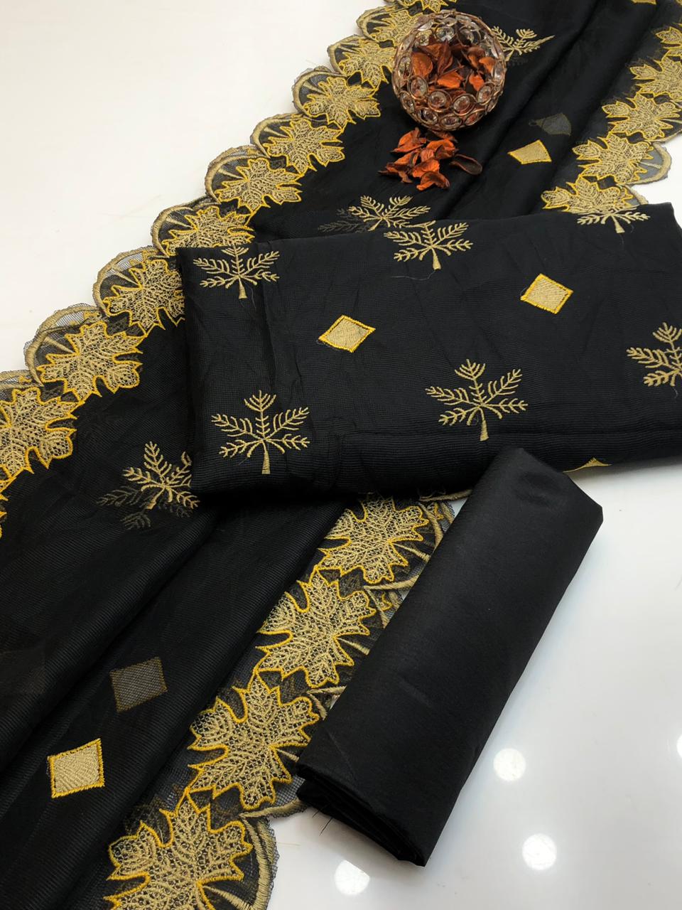 👉 Organza Embroidered 3PC Dress – Restock Collection