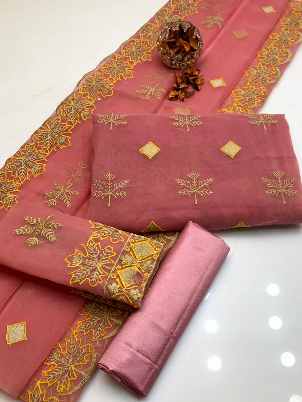 👉 Organza Embroidered 3PC Dress – Restock Collection